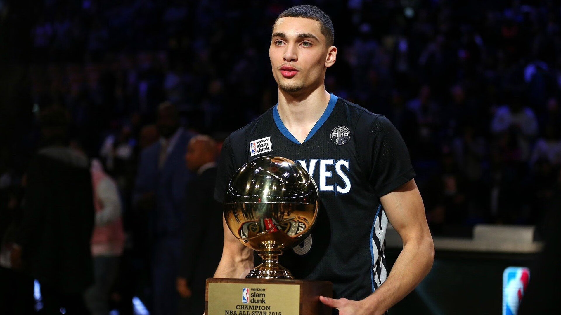 开云体育app-聚光灯下，谁才是真正的心脏强者？从德甲争冠夜到杰伦·格林的大舞台定律